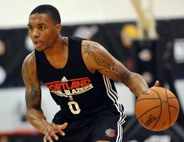 如今字母哥 如今字母哥