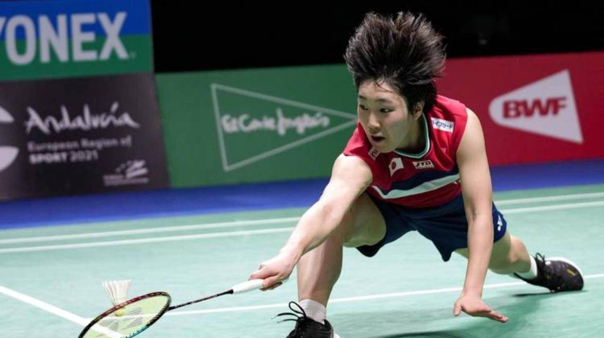 球员的每一 球员的每一