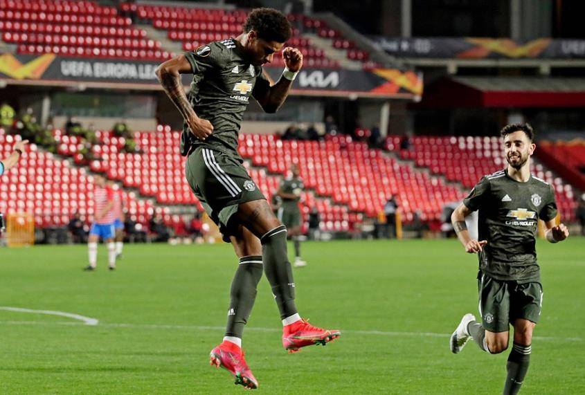 外界期待的 外界期待的